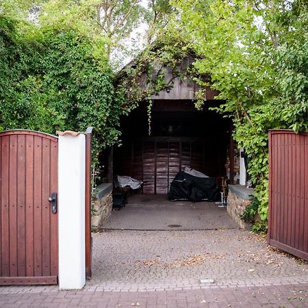 Ferienhaus Burgblick Munzenberg ภายนอก รูปภาพ